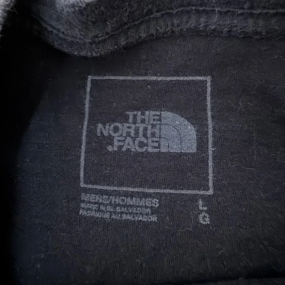 The North Face Men's Navy Bear T-Shirt Large